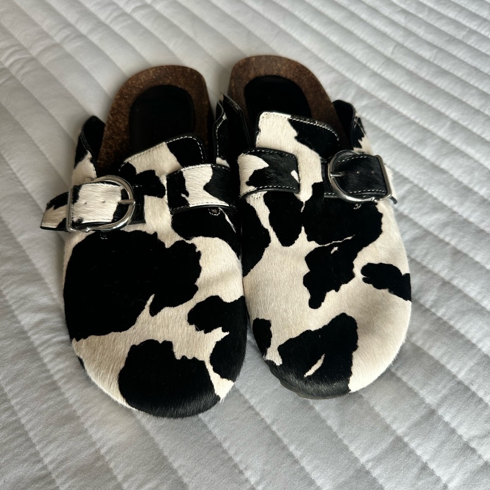 INC International Concepts Black and White Clogs